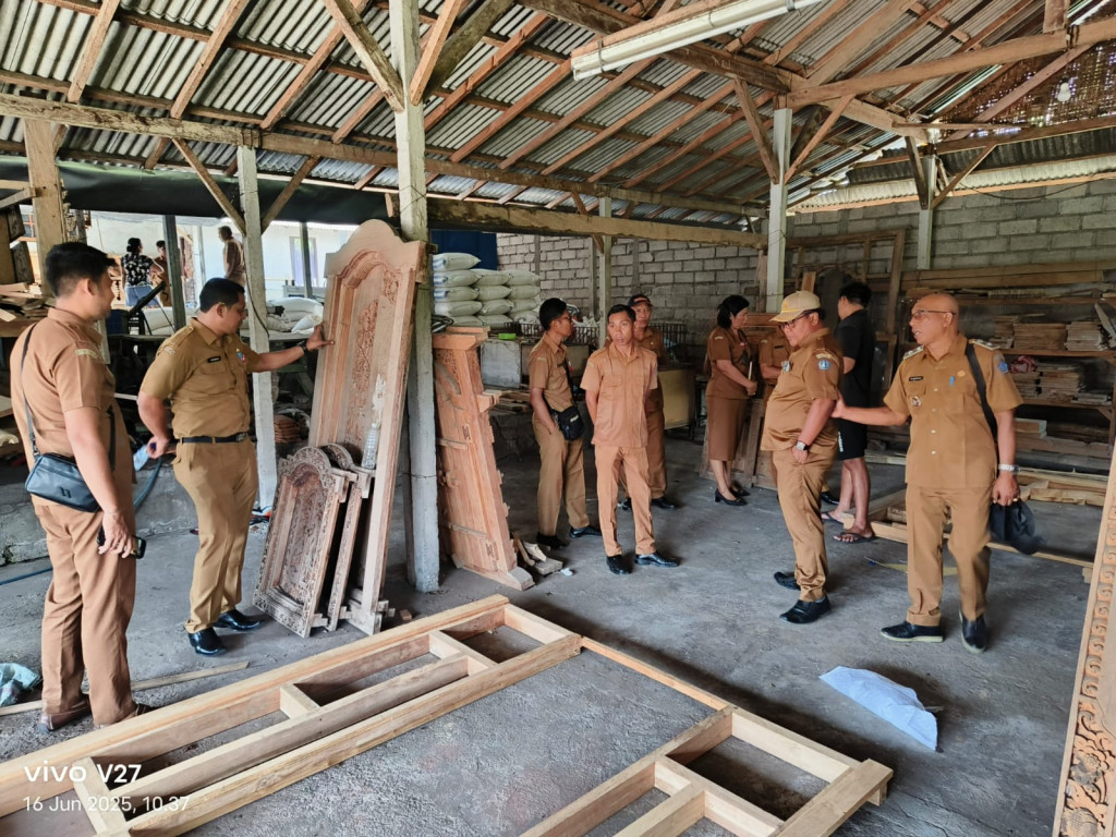 MONITORING UMKM DI DESA JAGAPATI